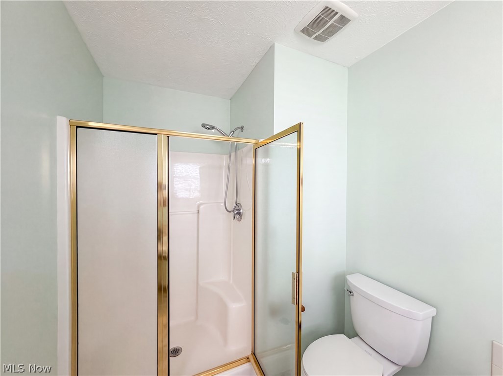 6016 W Breezeway Drive North Ridgeville OH 44039