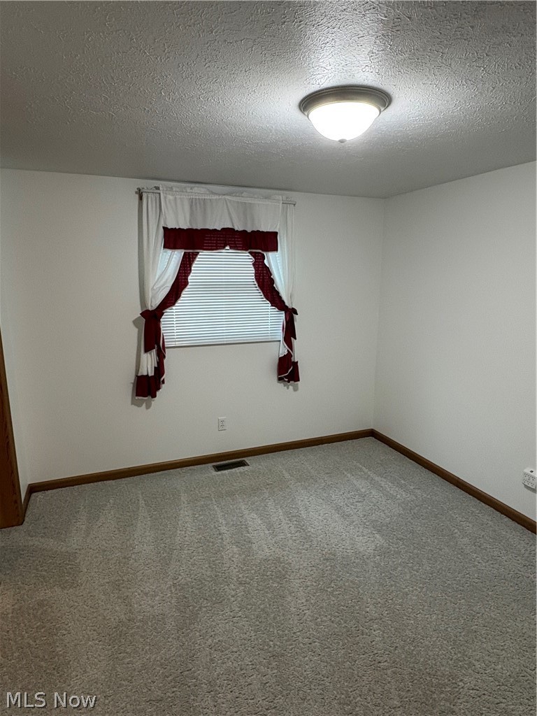 102 Broadview Drive Cadiz OH 43907