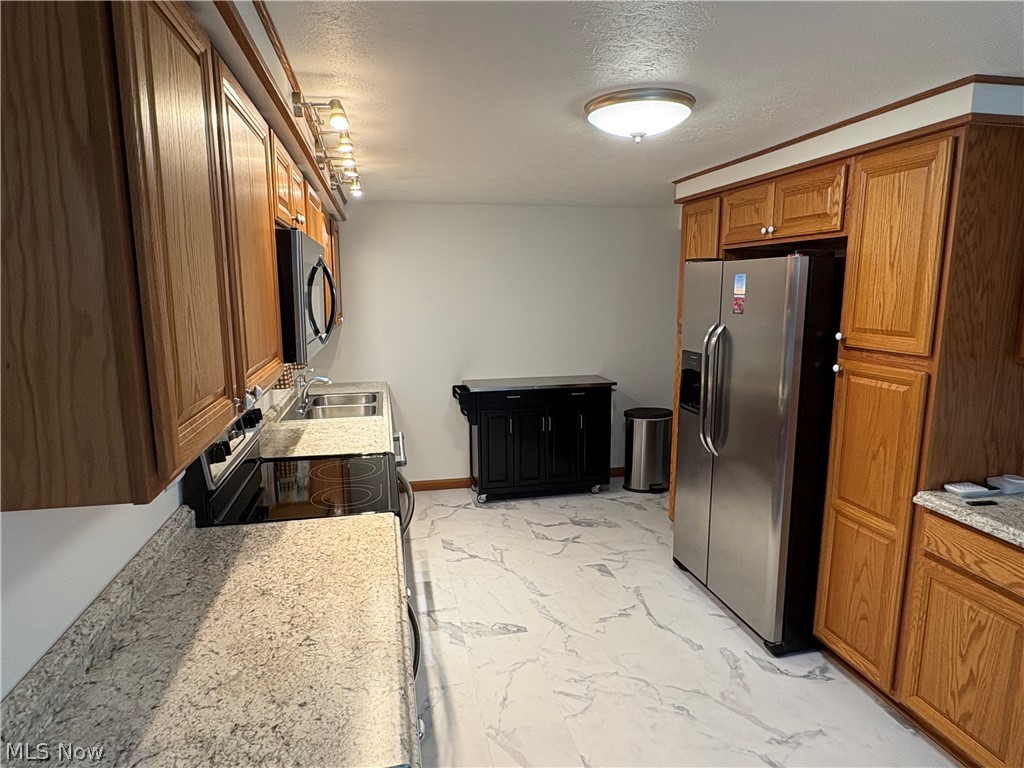 102 Broadview Drive Cadiz OH 43907