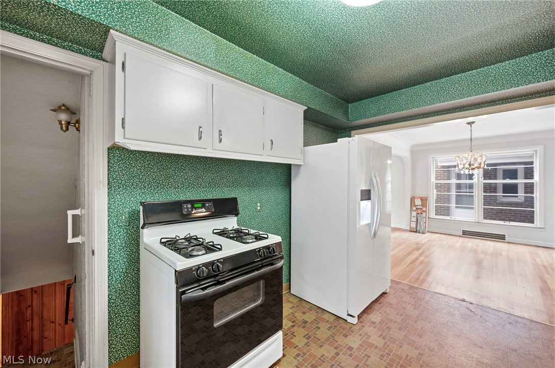 1552 S Belvoir Boulevard South Euclid OH 44121