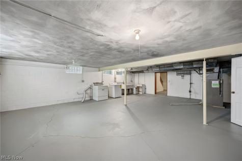 1552 S Belvoir Boulevard South Euclid OH 44121