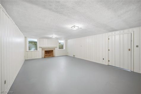 1552 S Belvoir Boulevard South Euclid OH 44121