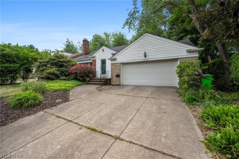 1552 S Belvoir Boulevard South Euclid OH 44121