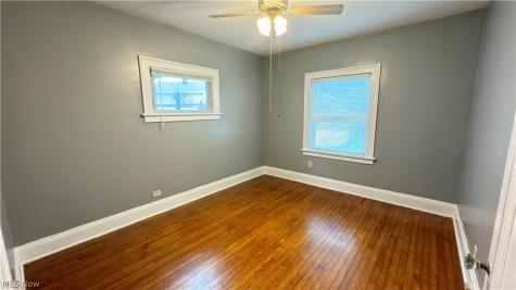 3637 W 159th Street Cleveland OH 44111