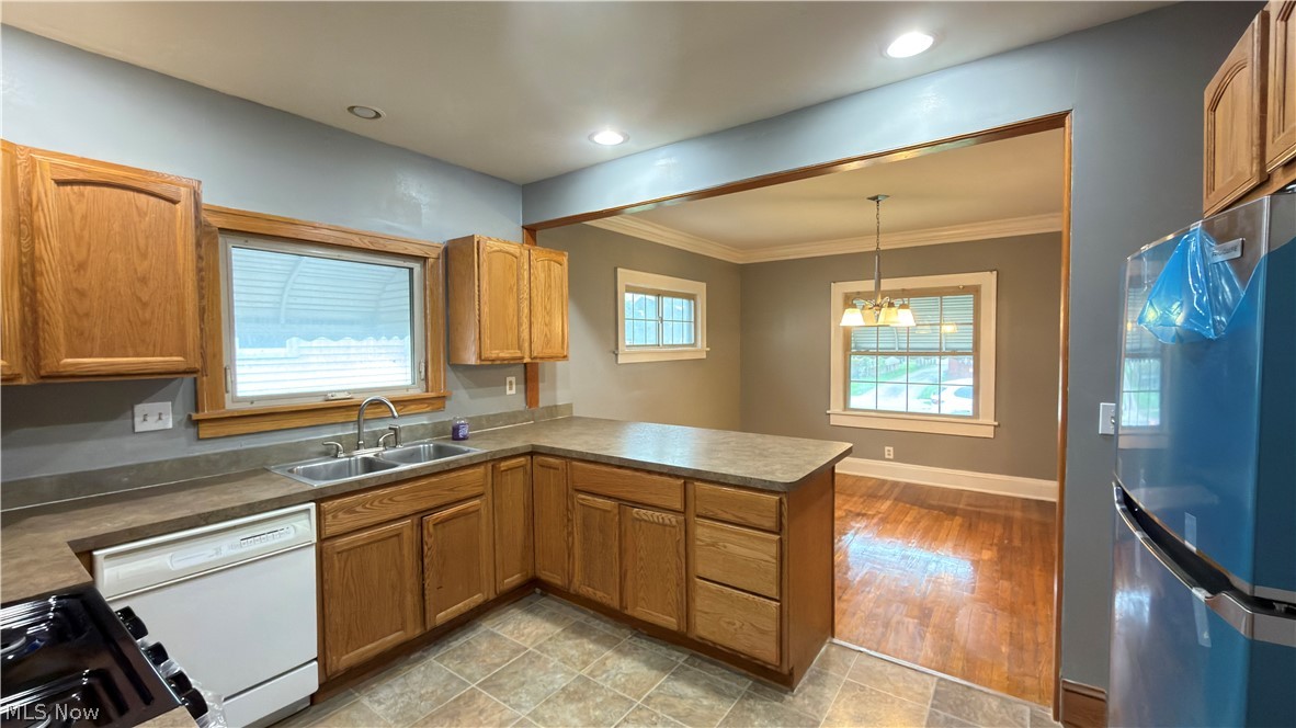 3637 W 159th Street Cleveland OH 44111