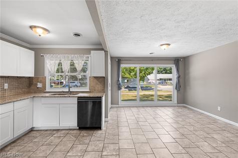 6531 Denison Boulevard Parma Heights OH 44130