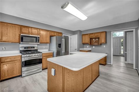 3045 Irena Lane Twinsburg OH 44087
