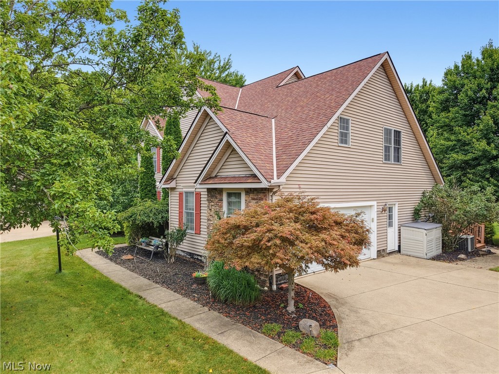 301 Aynesly Way Brunswick OH 44212