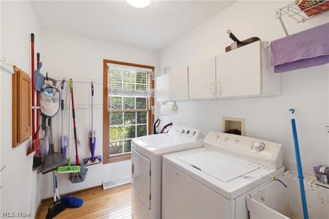 301 Aynesly Way Brunswick OH 44212