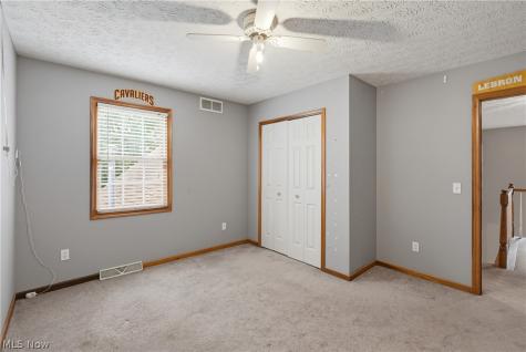 301 Aynesly Way Brunswick OH 44212