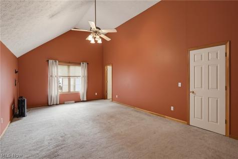 301 Aynesly Way Brunswick OH 44212