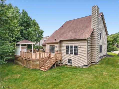 301 Aynesly Way Brunswick OH 44212