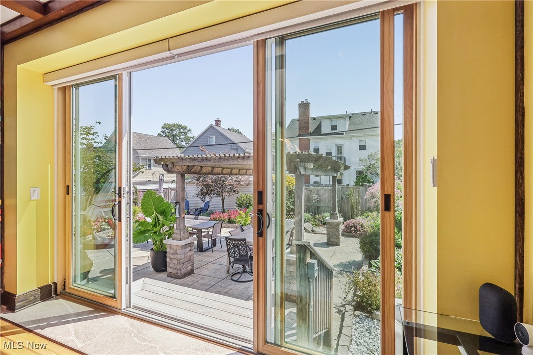 1463 Wyandotte Avenue Lakewood OH 44107