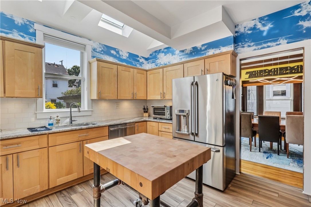 1463 Wyandotte Avenue Lakewood OH 44107