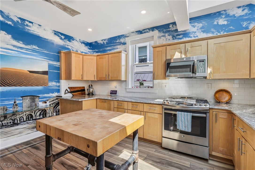 1463 Wyandotte Avenue Lakewood OH 44107