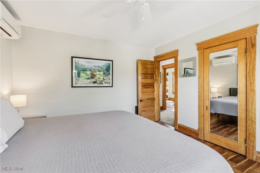 1463 Wyandotte Avenue Lakewood OH 44107