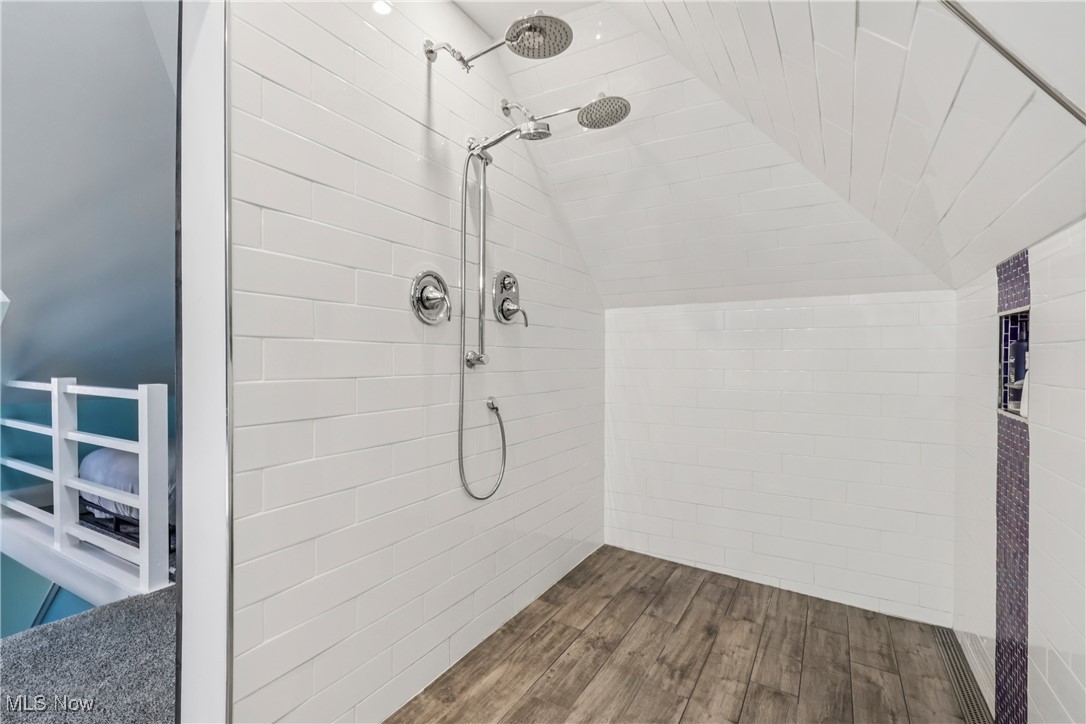 1463 Wyandotte Avenue Lakewood OH 44107