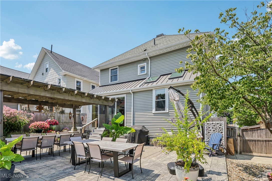 1463 Wyandotte Avenue Lakewood OH 44107