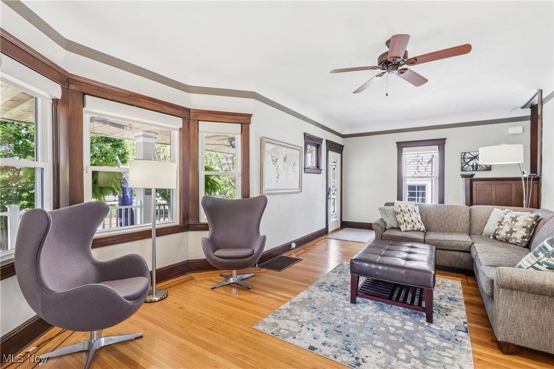 1463 Wyandotte Avenue Lakewood OH 44107