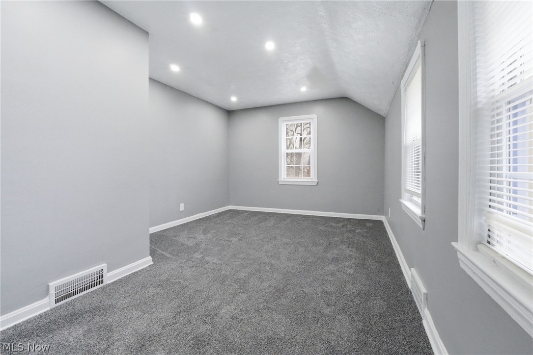 3153 Becket Road Cleveland OH 44120