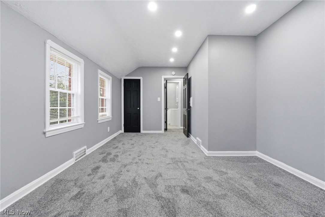 3153 Becket Road Cleveland OH 44120