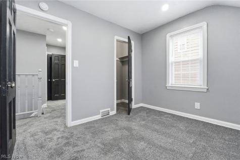 3153 Becket Road Cleveland OH 44120