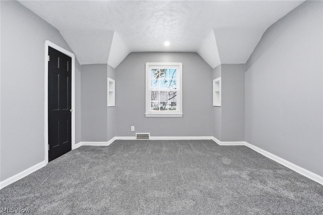 3153 Becket Road Cleveland OH 44120