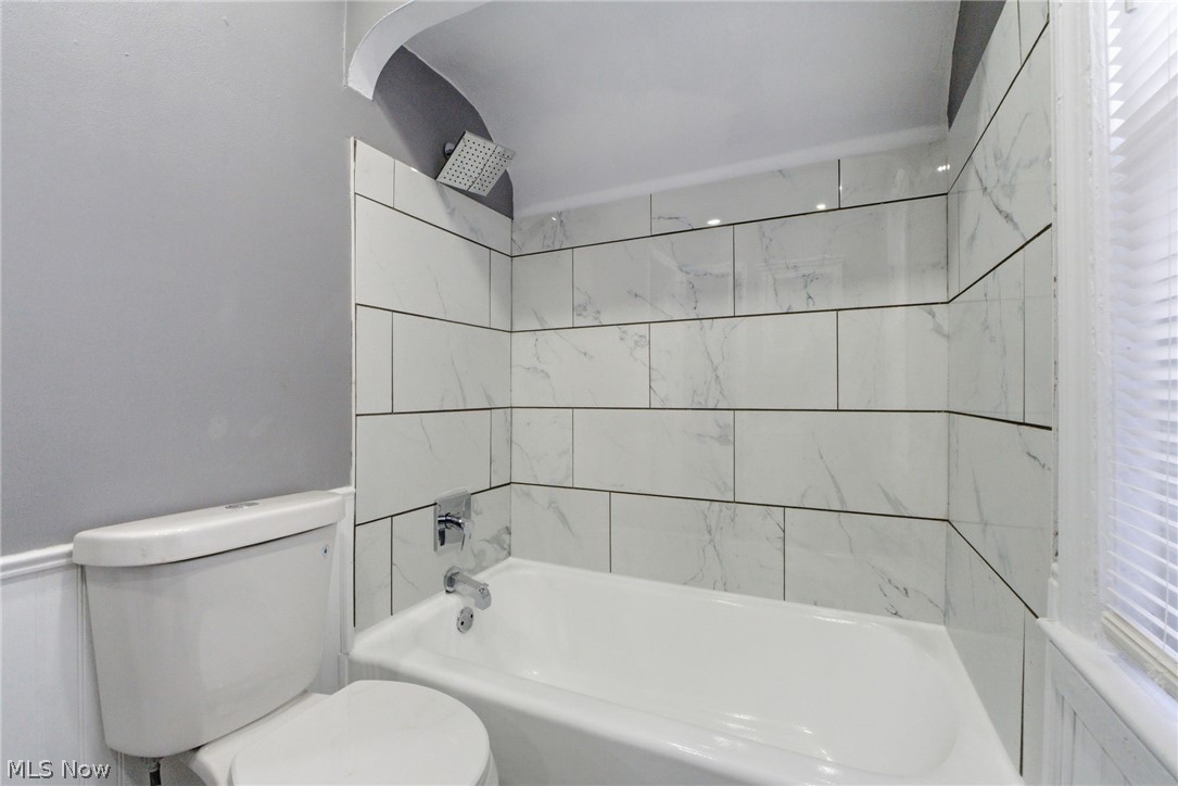 3153 Becket Road Cleveland OH 44120