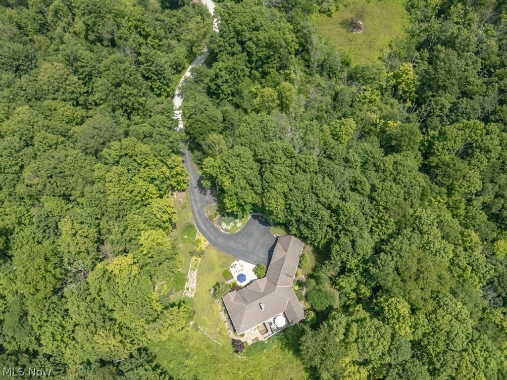 2832 State Route 82 Aurora OH 44202
