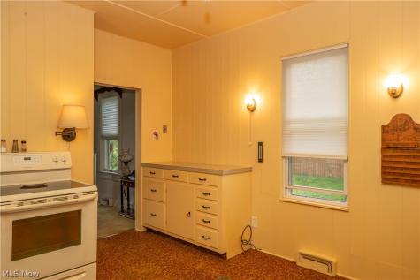 226 9th Street NE Massillon OH 44646