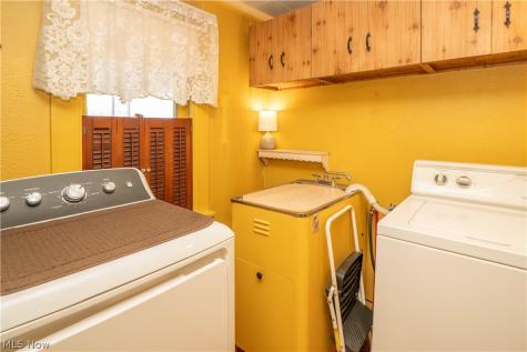 226 9th Street NE Massillon OH 44646
