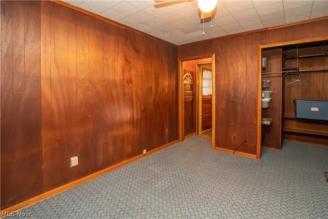 226 9th Street NE Massillon OH 44646