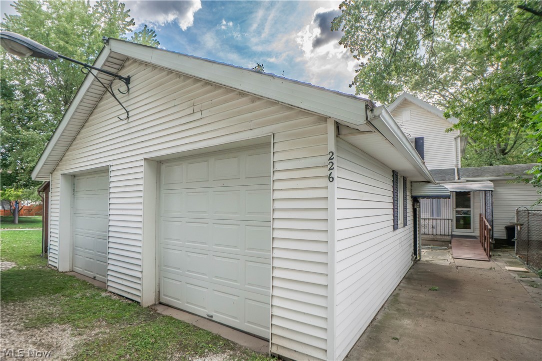 226 9th Street NE Massillon OH 44646