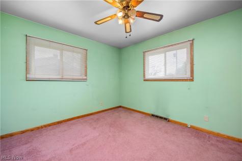 792 Hillcrest Drive Wadsworth OH 44281