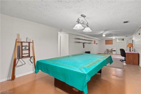 792 Hillcrest Drive Wadsworth OH 44281