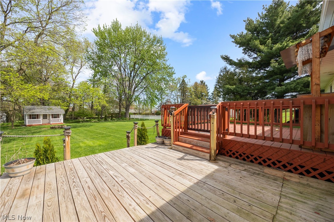 792 Hillcrest Drive Wadsworth OH 44281