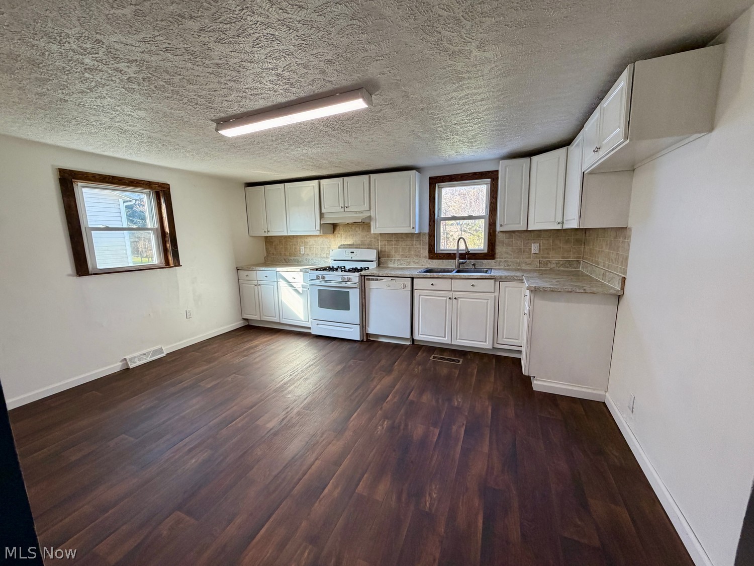 6234 Riggle Hill Road Somerdale OH 44678