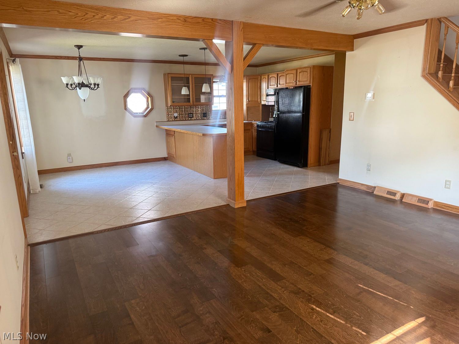 546 W Maple Street North Canton OH 44720