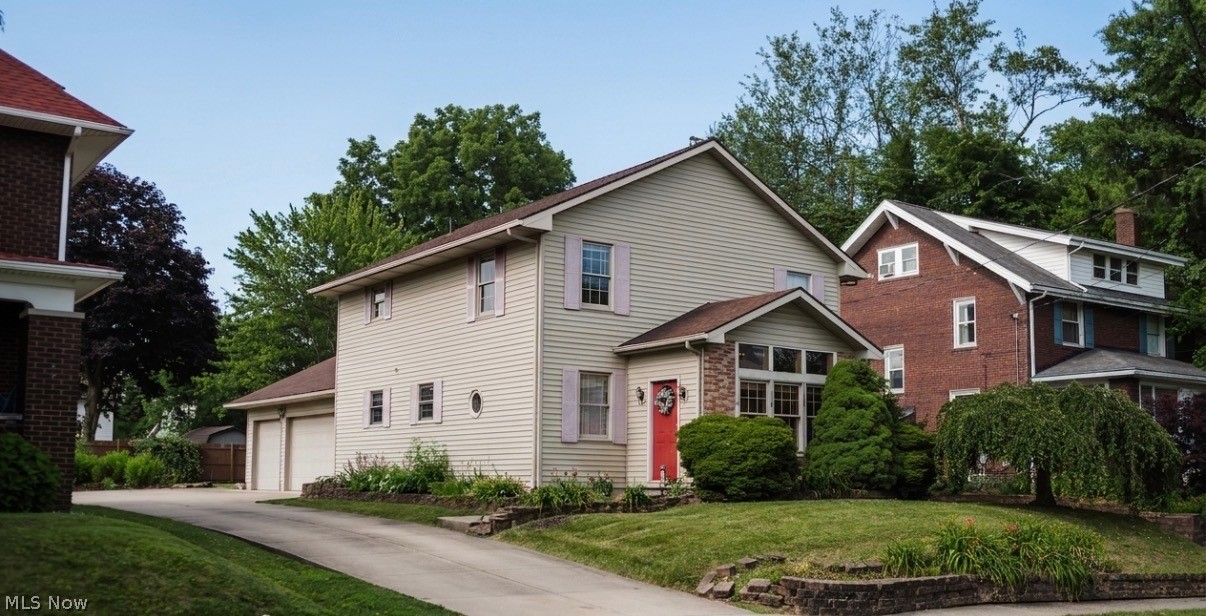 546 W Maple Street North Canton OH 44720
