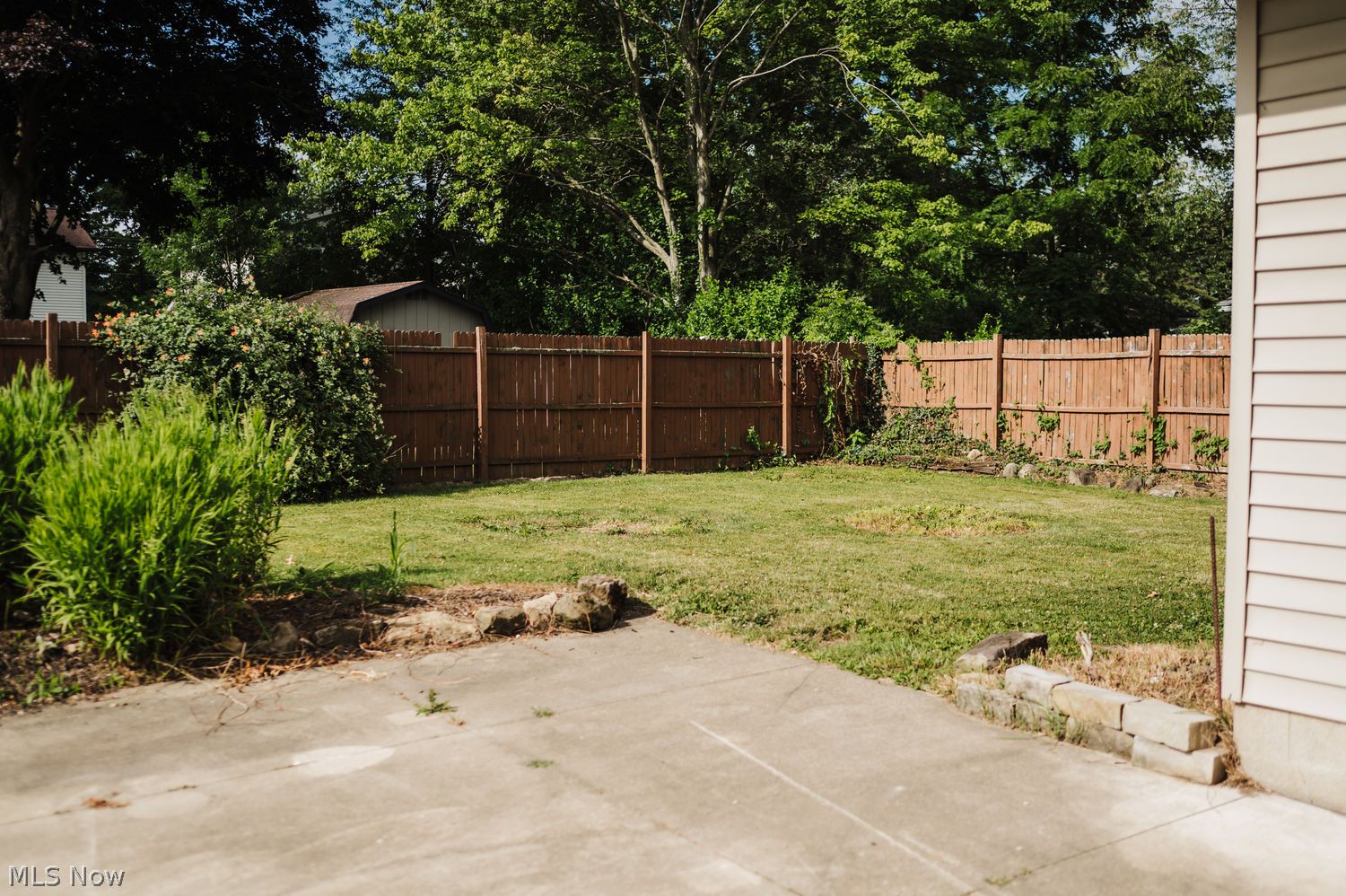 546 W Maple Street North Canton OH 44720