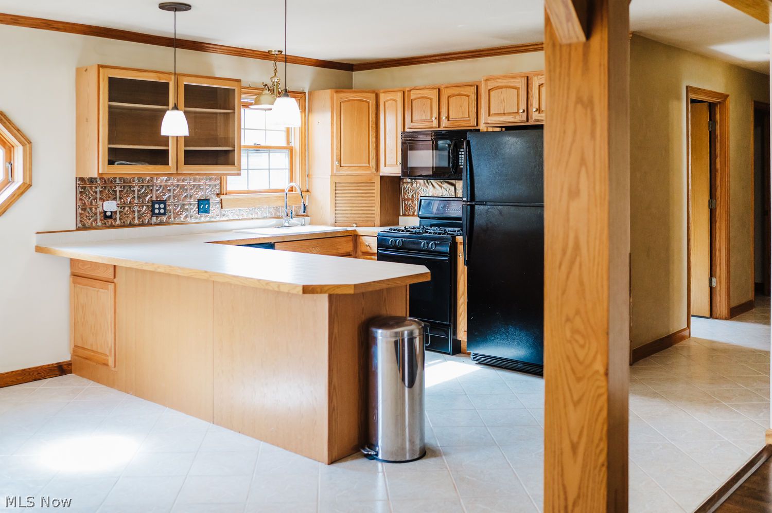 546 W Maple Street North Canton OH 44720