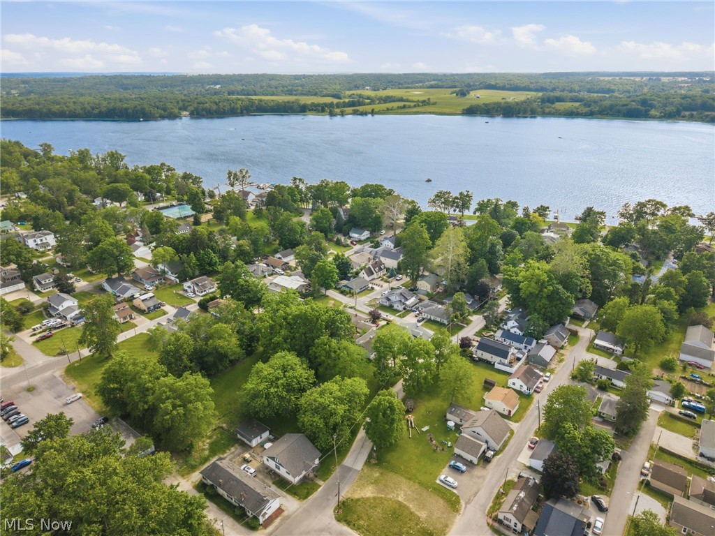 93 Longacre Lane Chippewa Lake OH 44215