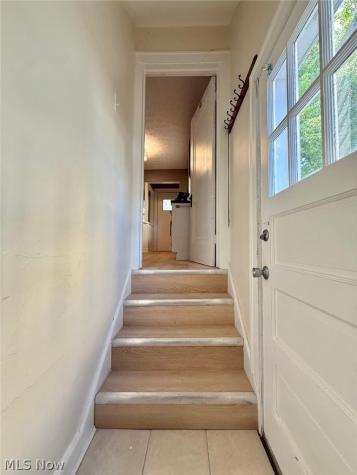 8018 Theota Avenue Parma OH 44129