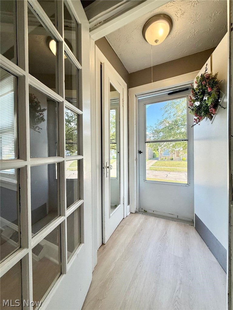 8018 Theota Avenue Parma OH 44129