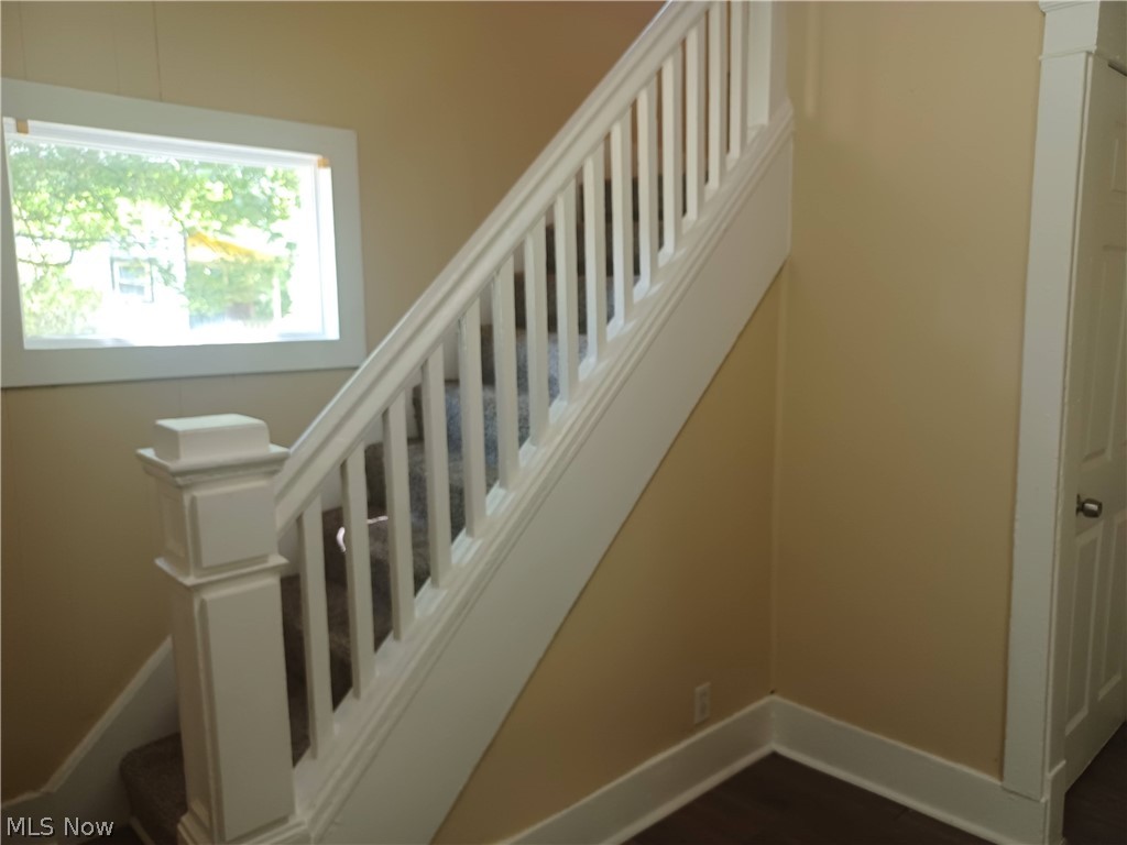 660 4th Street SW Warren OH 44483