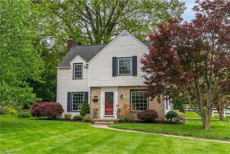 3239 Market Avenue N Canton OH 44714