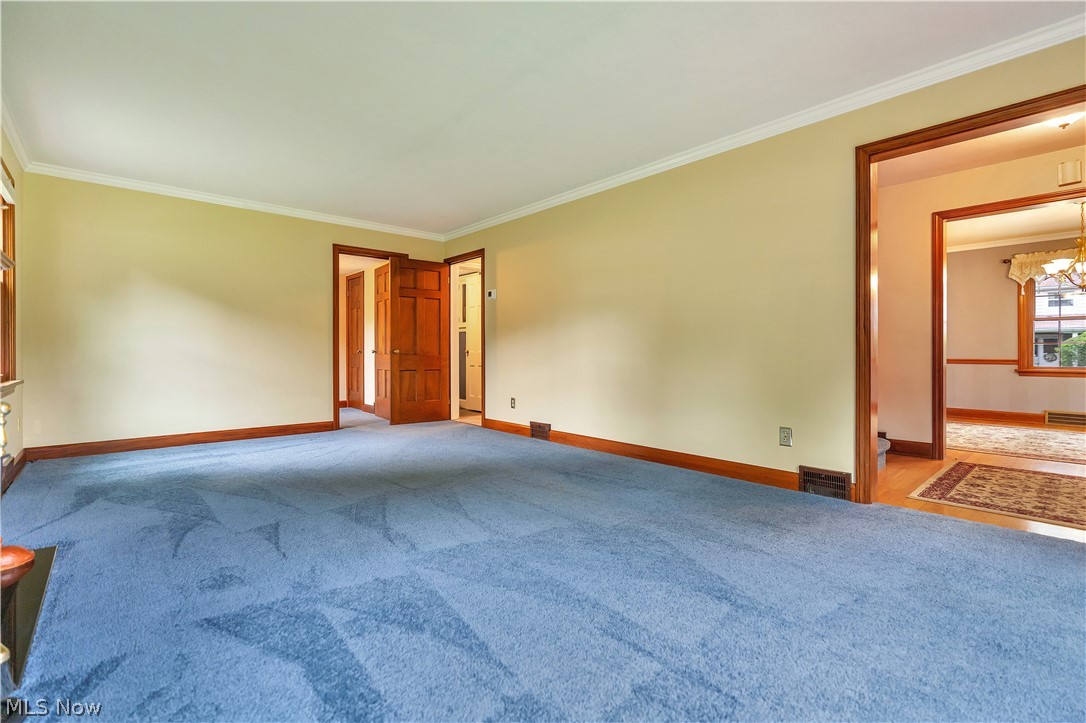 3239 Market Avenue N Canton OH 44714