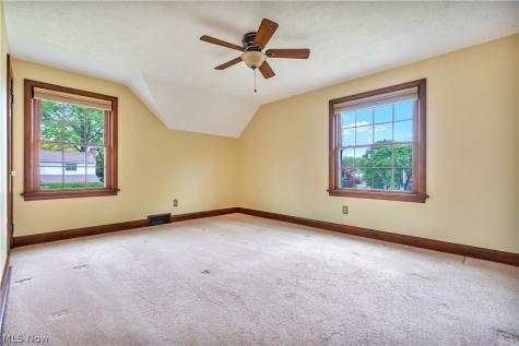 3239 Market Avenue N Canton OH 44714