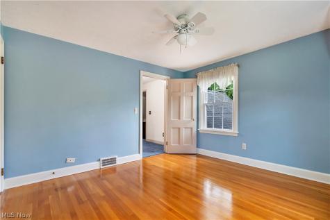 3239 Market Avenue N Canton OH 44714