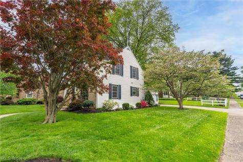 3239 Market Avenue N Canton OH 44714